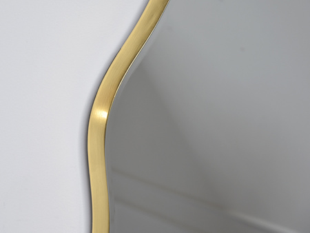 Lustro o nieregularnym kształcie w złotej ramie 160x110 x3,5 cm 23F-1200