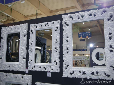 Białe fazowane lustro 70x90 cm PU049PM