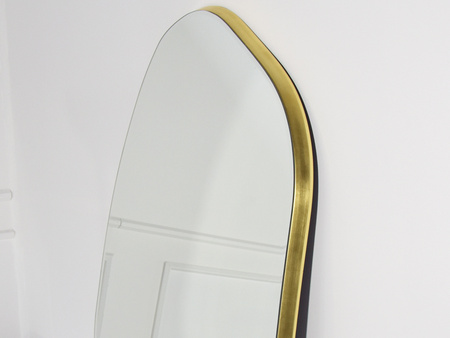 Lustro o nieregularnym kształcie w złotej ramie 69,5x101x3,5 cm 23F-1201