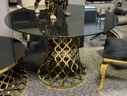 Złoty stół z ażurową podstawą i czarnym szklanym blatem 120x76 cm TH404